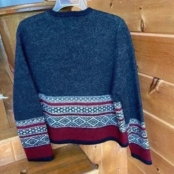 Vintage super cute woman’s 100% wool jacket. - Picture 4 of 6